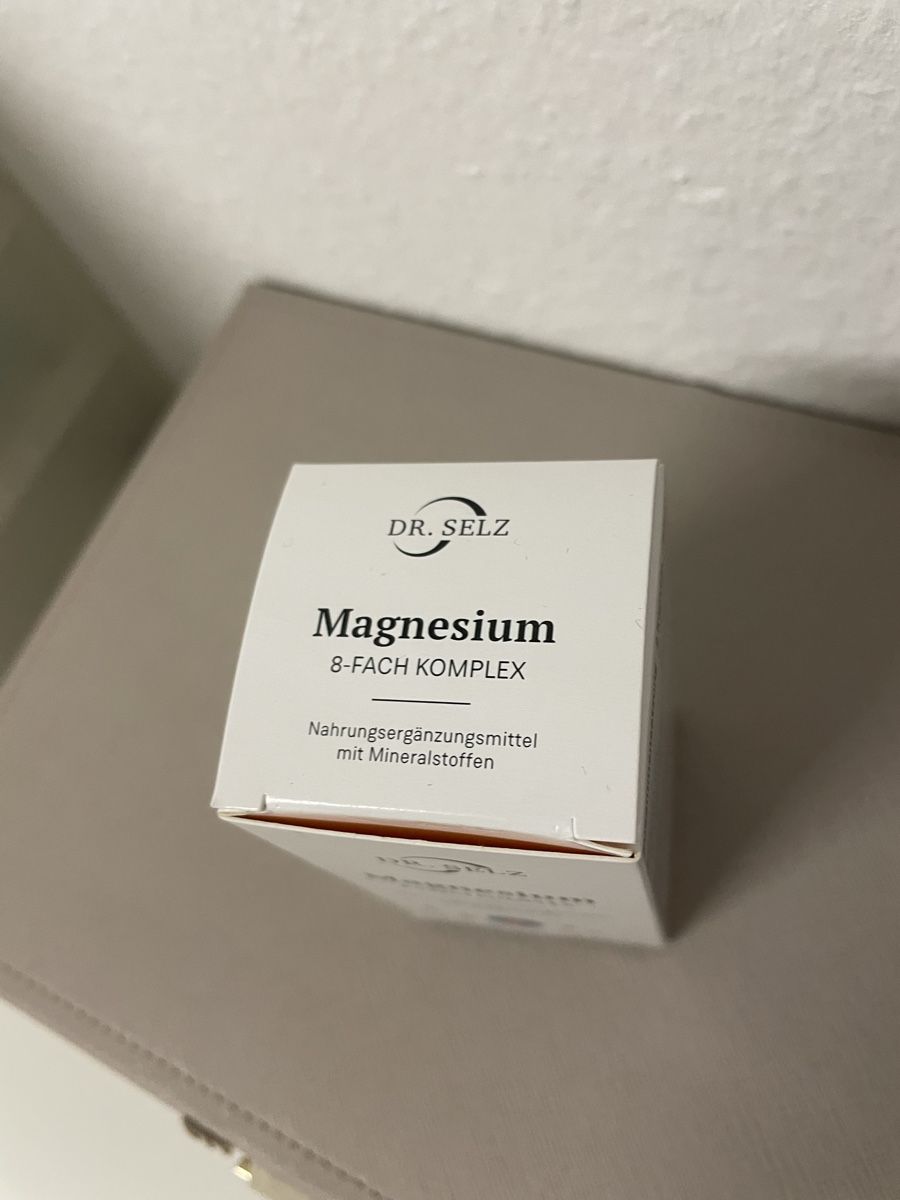 Cibi & Specialità: Magnesium 8-Fach Komplex – Nuovo (secondo la descrizione) da Basel venduto da Robyn20 4