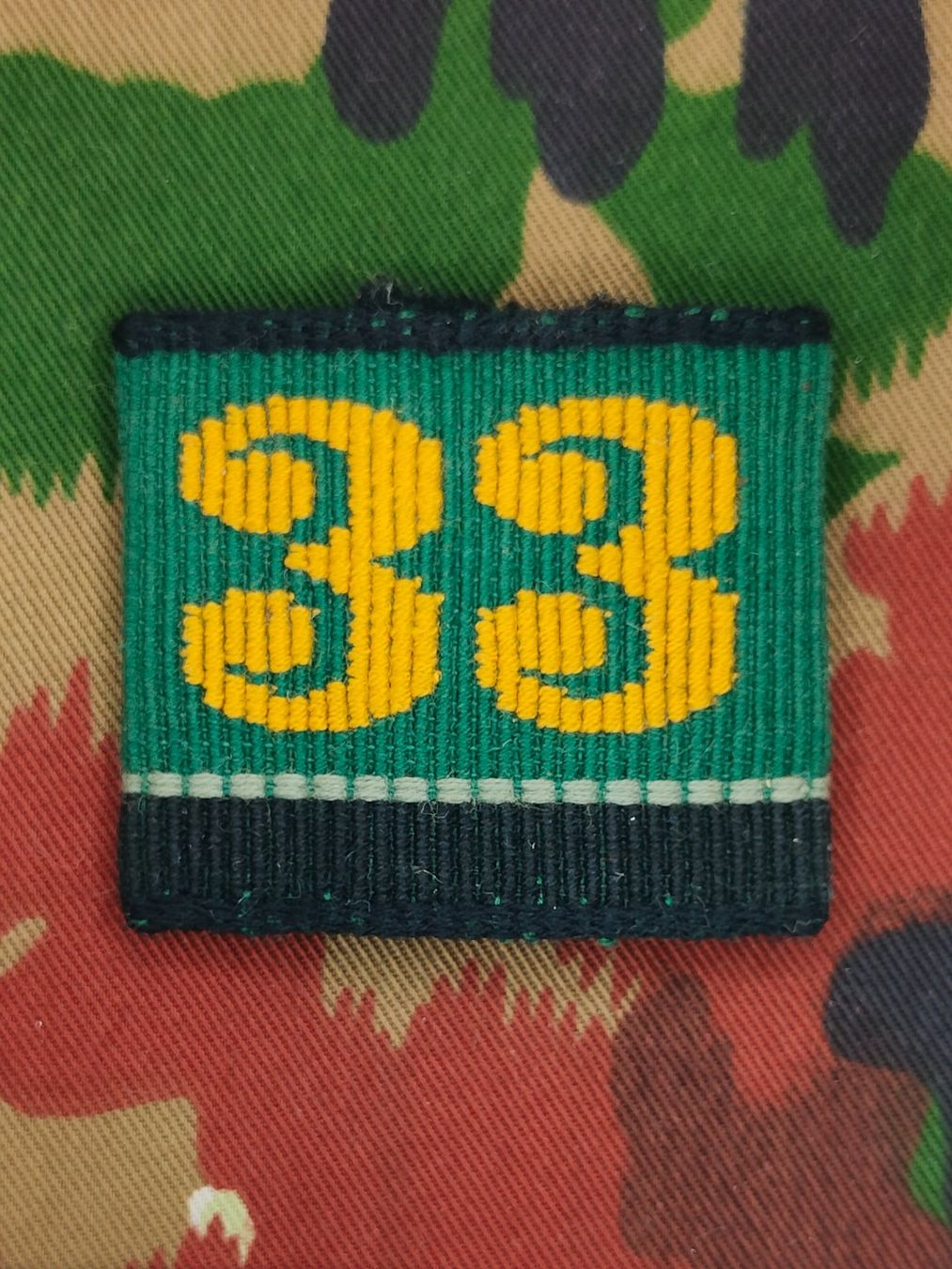 Schweizer Armee Placchette & Badge: Achselschlaufe Bat 33, Stabskp – Usato da Bauma venduto da SwissMilitaria