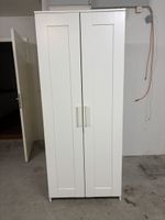 Kleiderschrank weiss 2-türig mit Tablaren und Kleiderstange