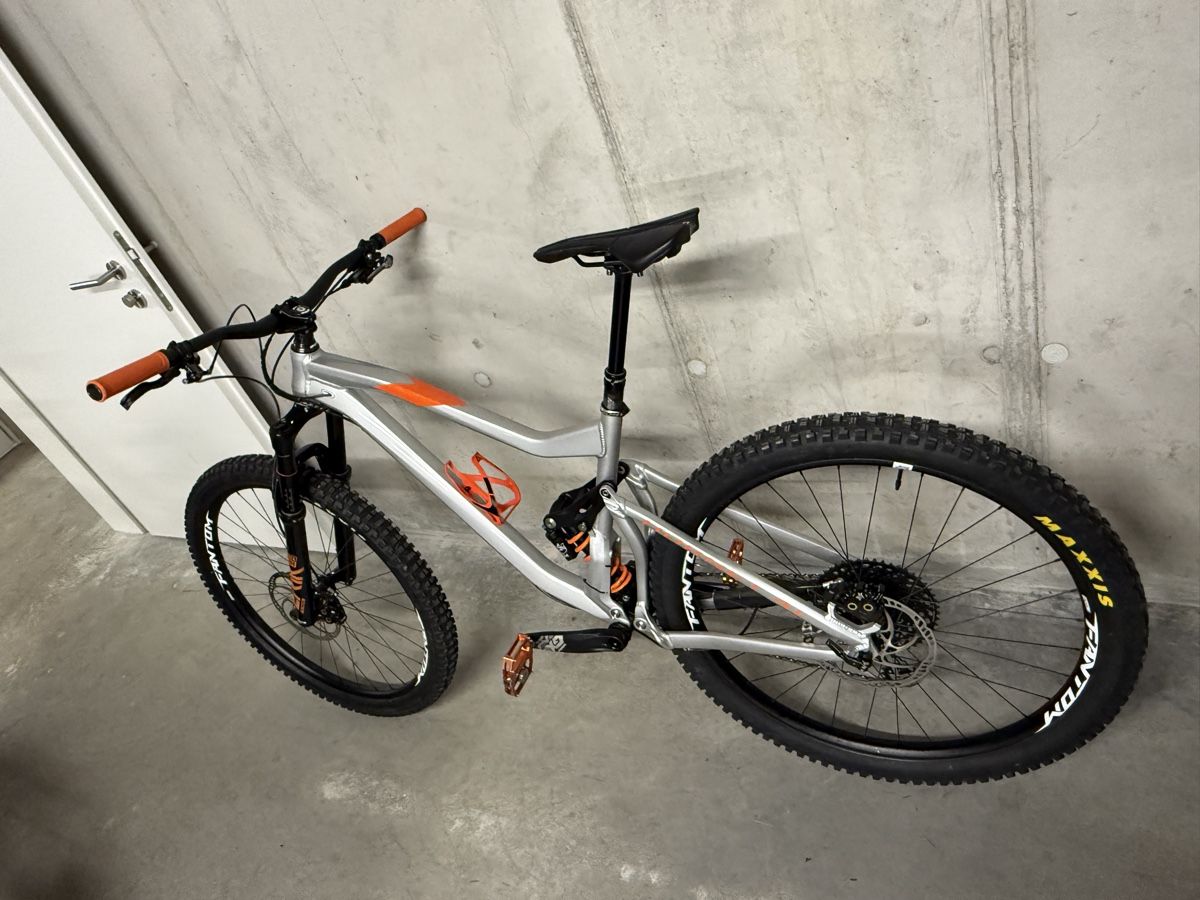 Wheeler Velos: Mountainbike Fully Enduro – Gebraucht aus Wangs von DTA82 3