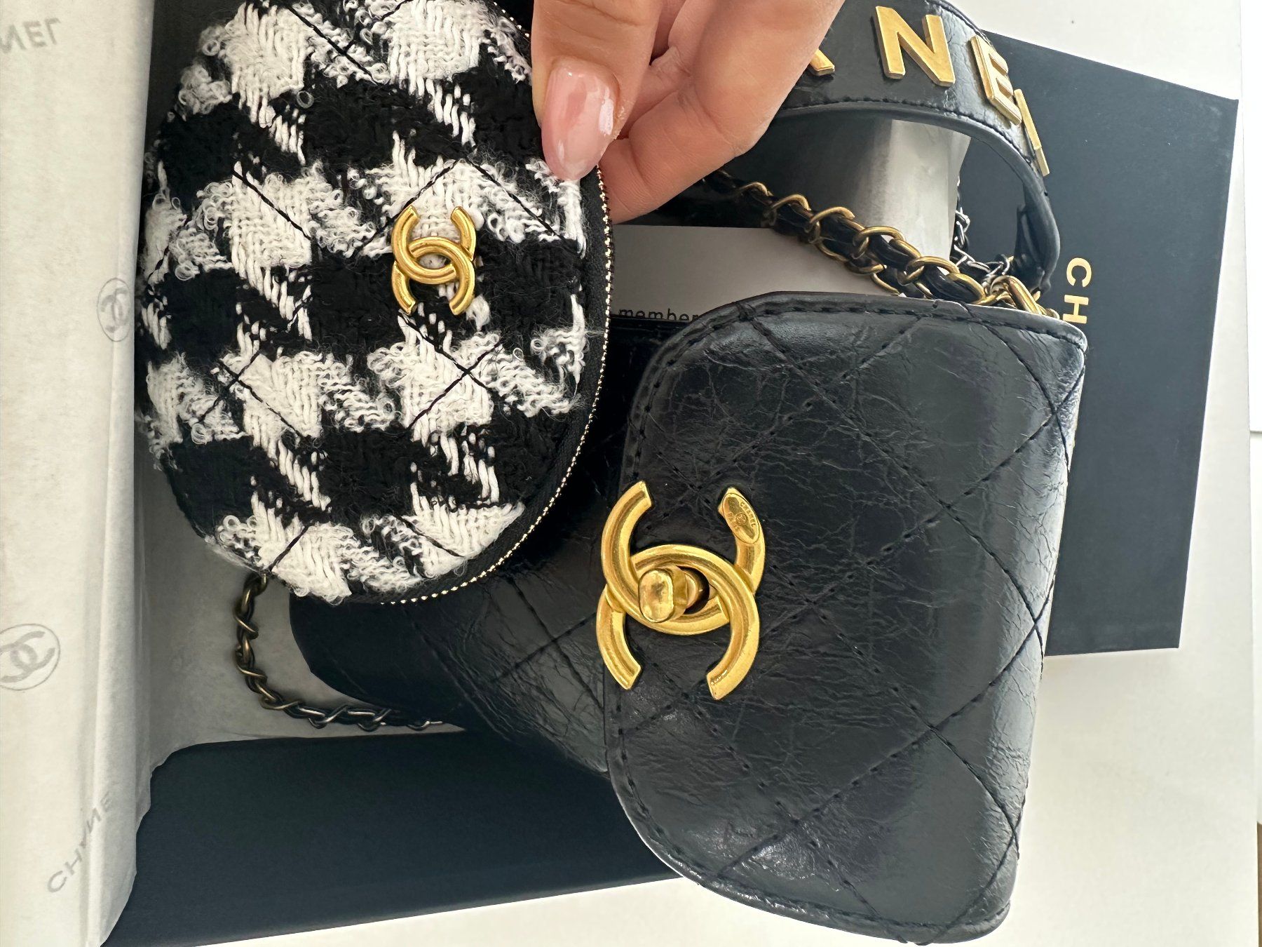 Chanel Taschen: Chanel Beauty VIP Set – Neu und originalverpackt aus Steinmaur von regenbogen052 5