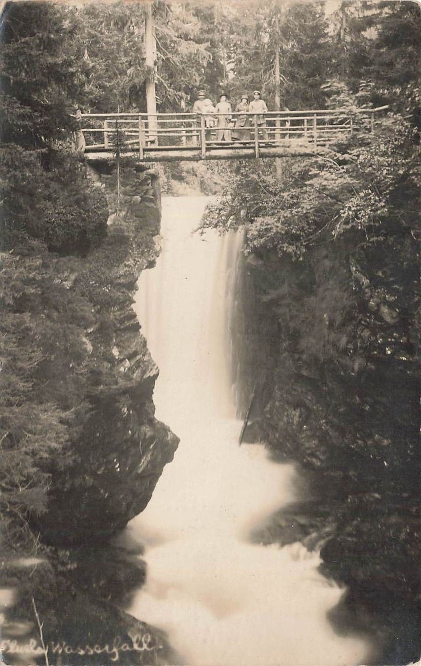 Cartes postales: Glüla Wasserfall (Scuol) – D'occasion à Biasca par Blenio71