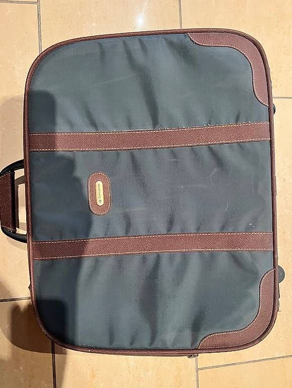 Valigie: Valigia Samsonite NUOVA - Riduzione prezzo – Usato da Lugano venduto da bil_v6vv