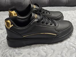 Schöne Damen Sneaker Gr. 39 Neu