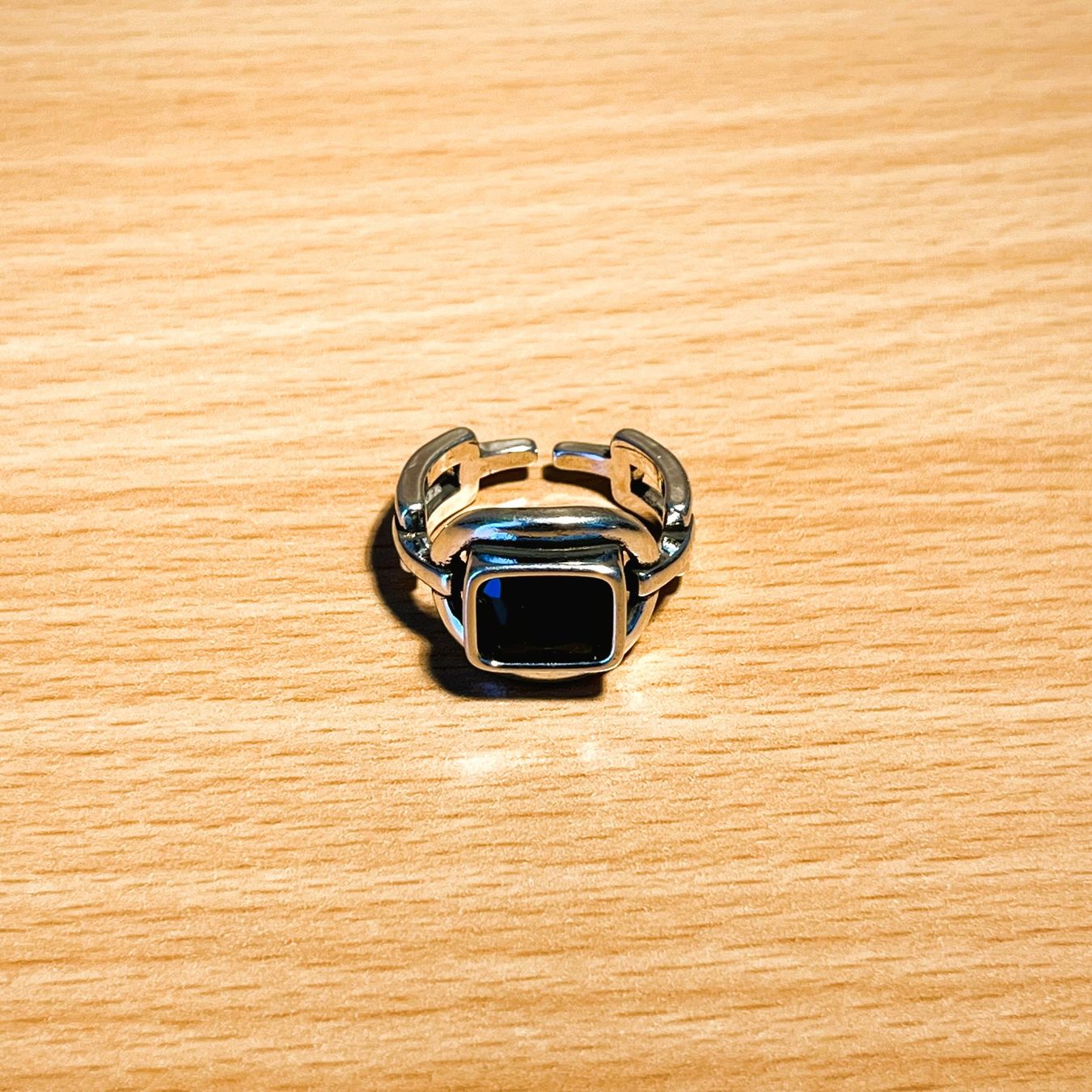 Anelli: Ring silberfarben mit eckigem schwarzen Zirkon – Usato da Amlikon-Bissegg venduto da riestig 1