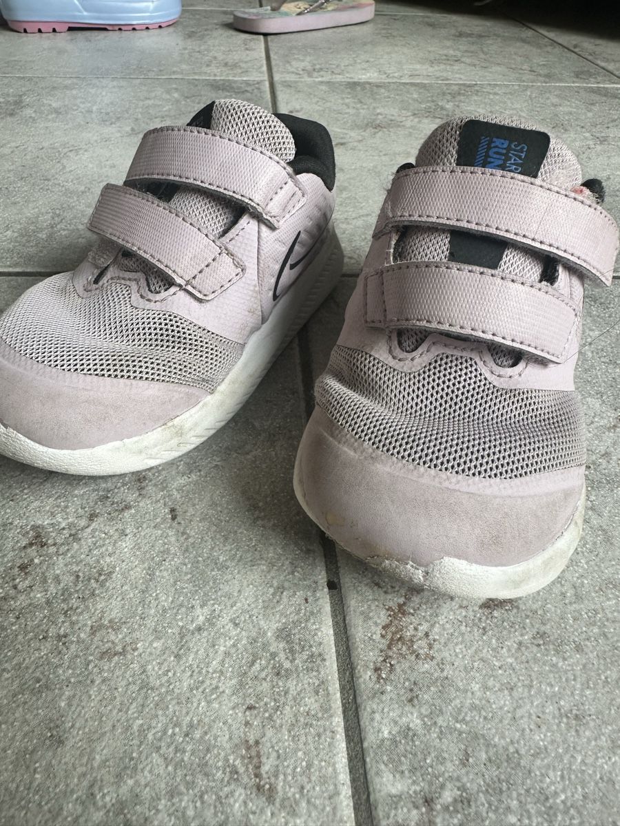 Nike Scarpe per ragazze: Nike Turnschuhe 25 – Usato da Birr venduto da YMCA123 5