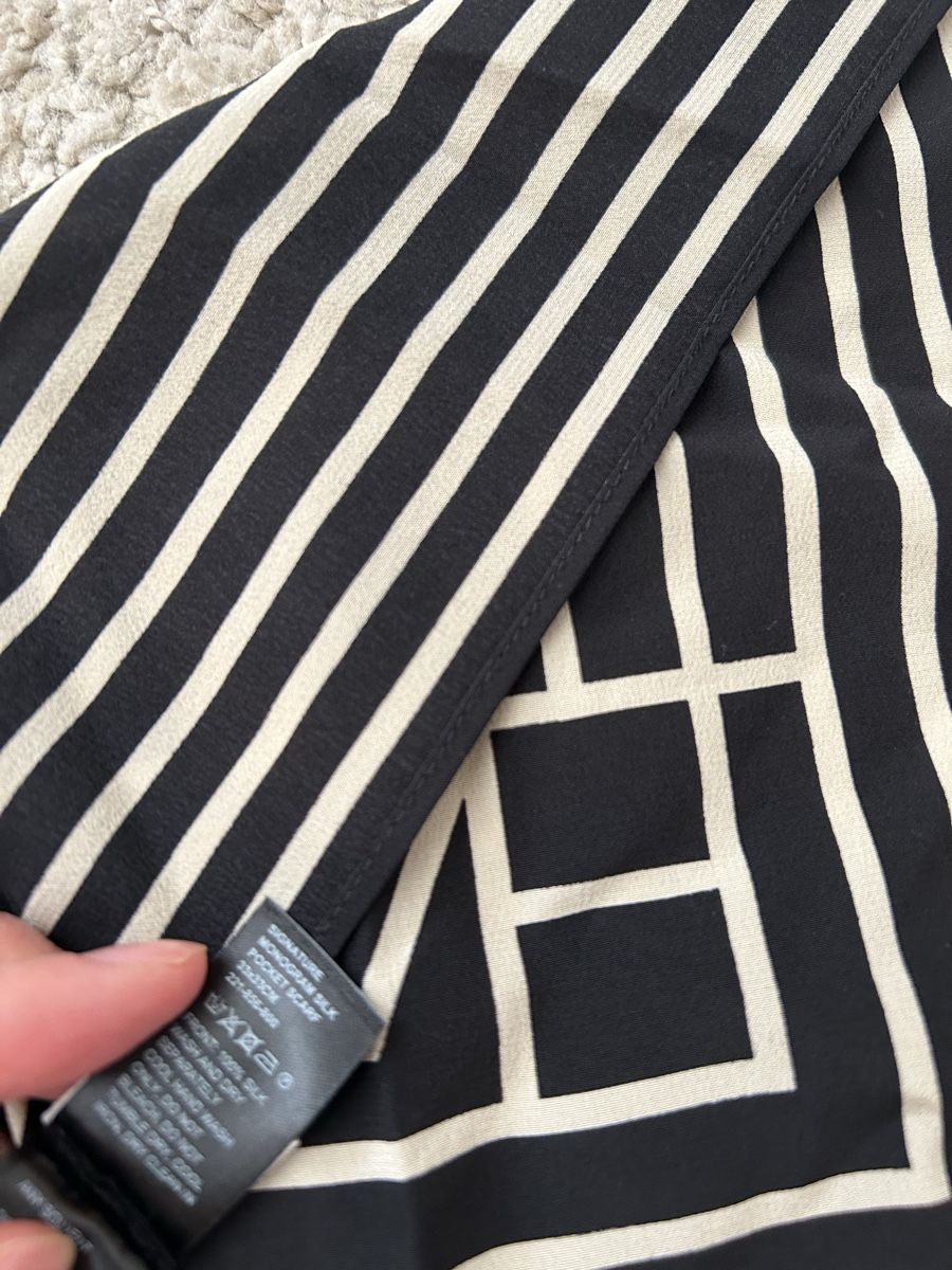 Foulard & Sciarpe: Totême Seidenschal – Usato da Zürich venduto da ahu_65f6 2