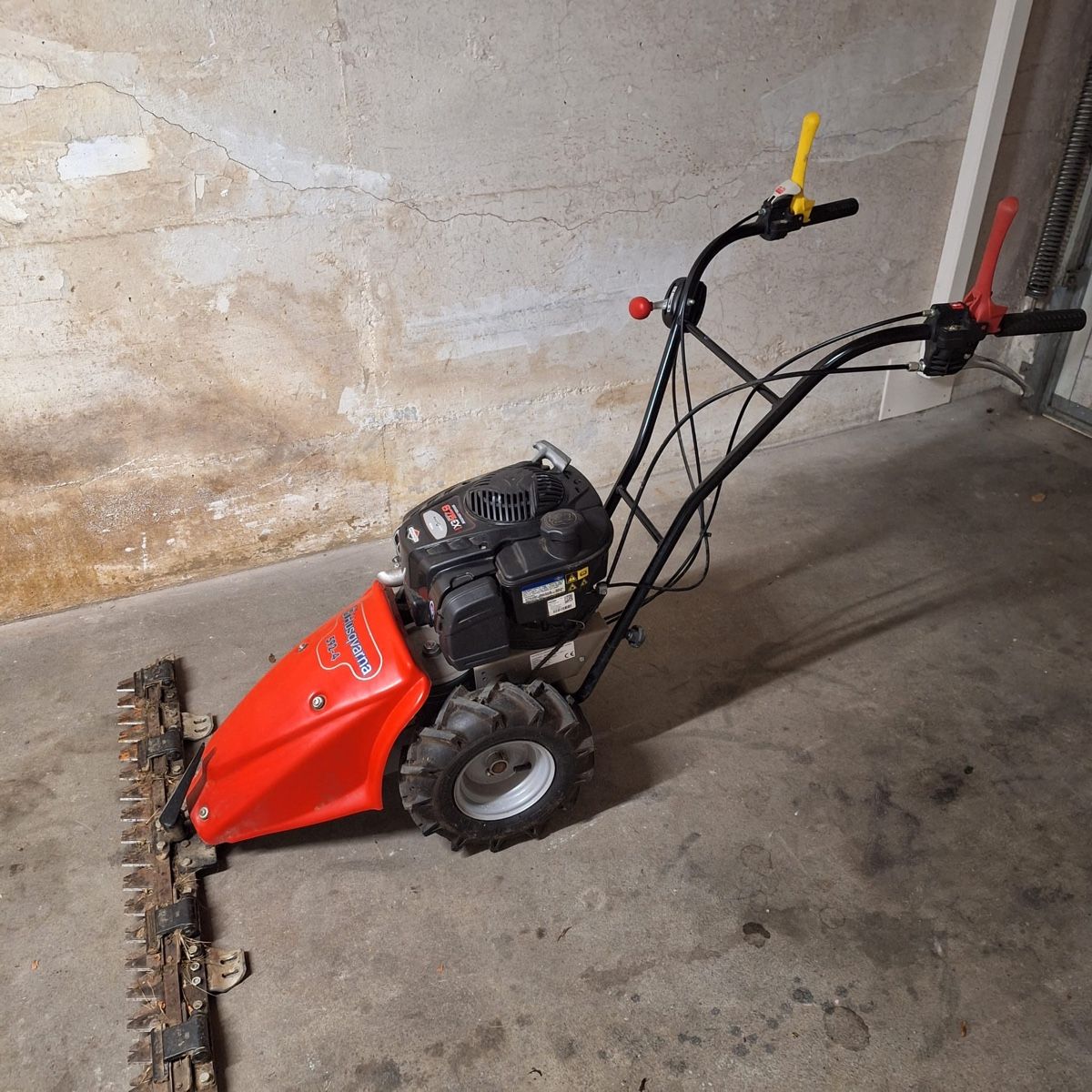 Husqvarna Tagliaerba: Balkenmäher Husqvarna  – Difettoso da Winterthur venduto da odo_t75f 4