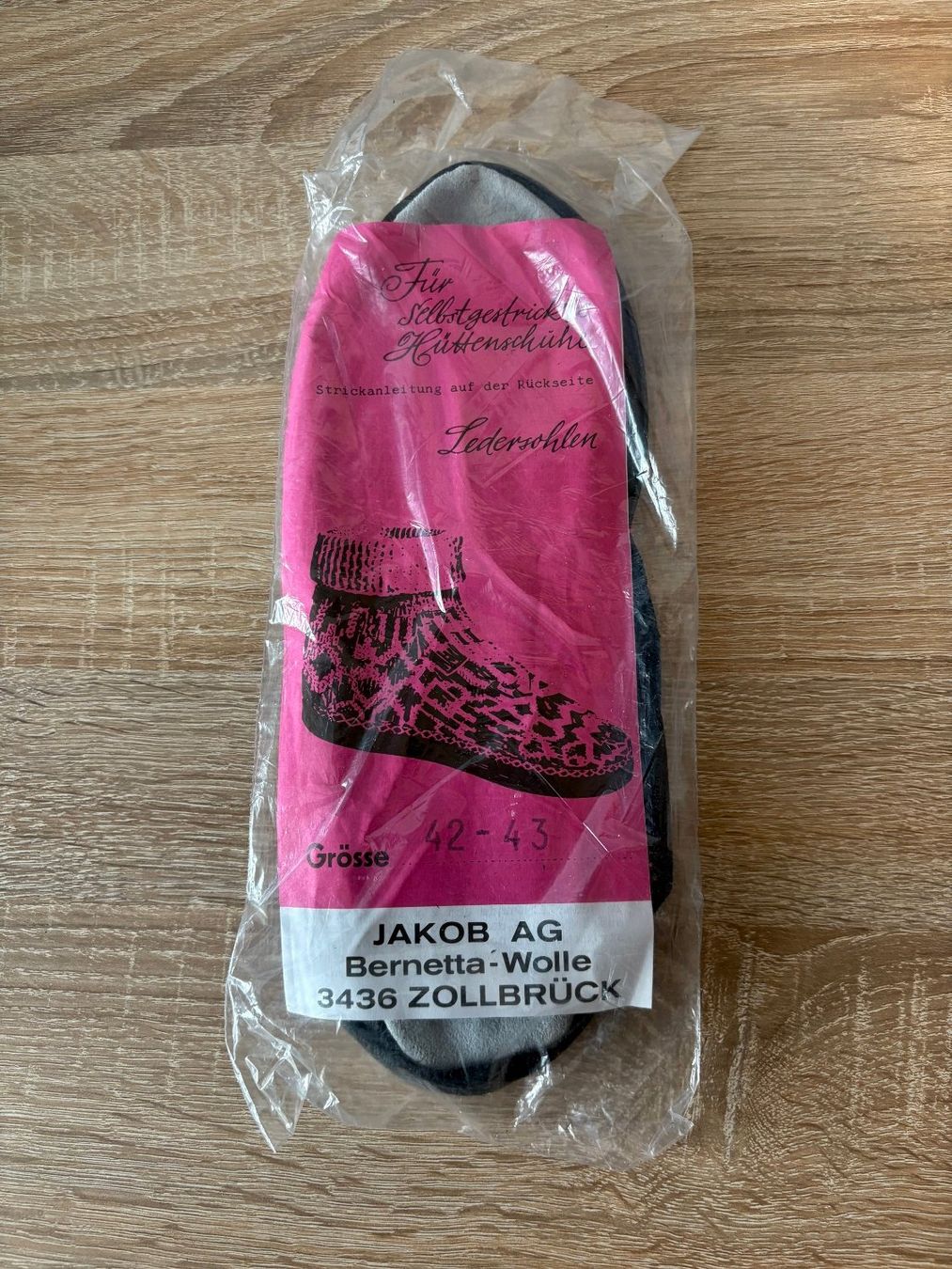 Herrenschuhe: Hüttenfinken Sohlen 42/43 – Neu und originalverpackt aus Pfäffikon SZ von Desideria0