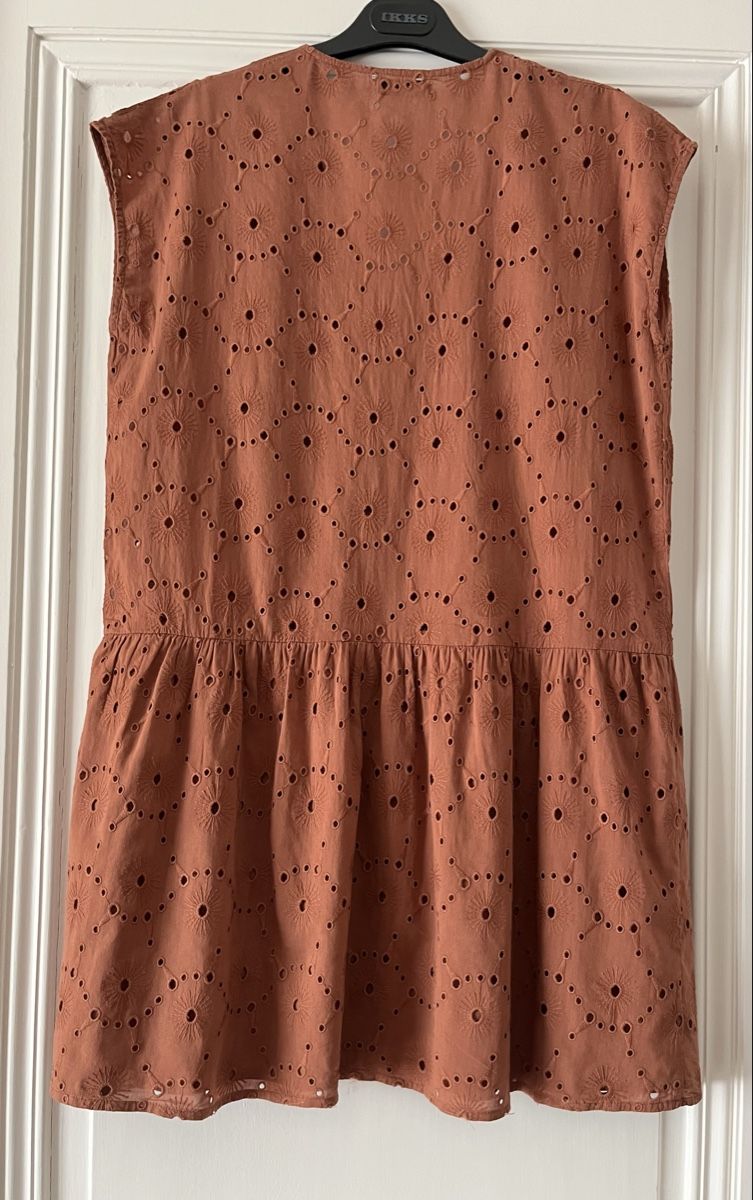 Tuniken: Robe tunique GALERIES LAFAYETTE – Gebraucht aus Lausanne von micou47 1