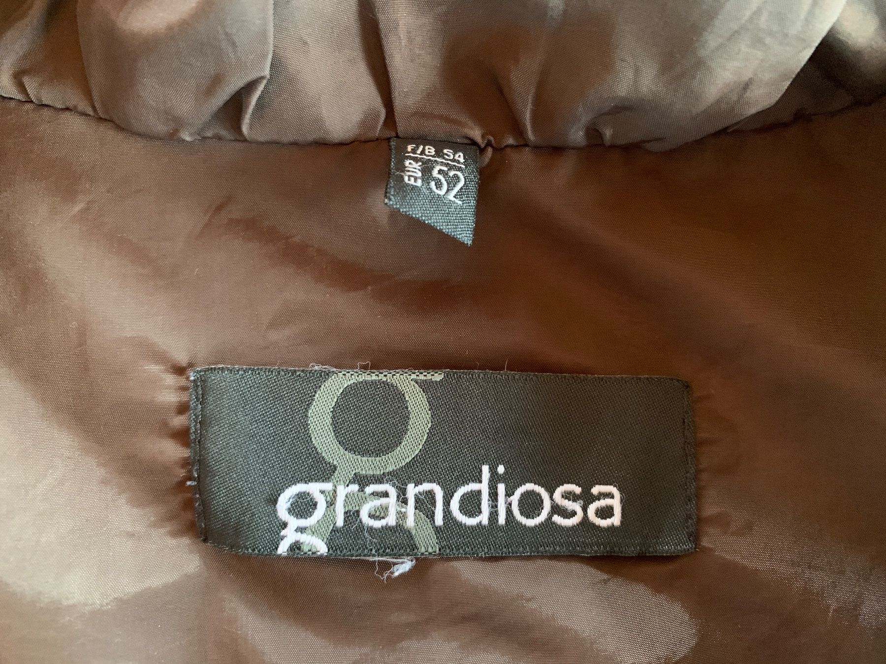Gilet & Giacche senza maniche: Veste in trendigem Schokobraun – Usato da Kriens venduto da pizi02 1