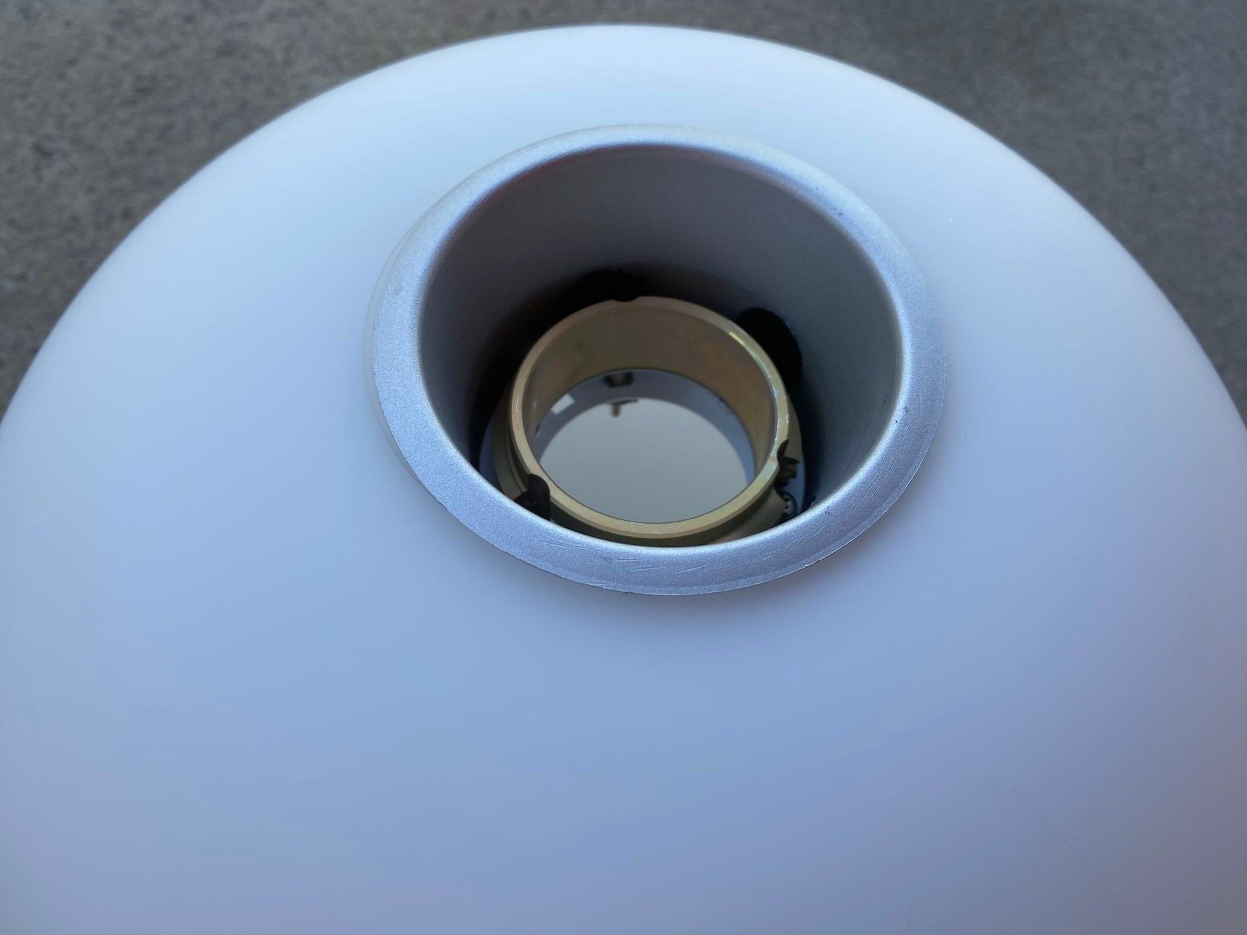 Flos Lampade: 🔴 Glo-Ball FLOS Ø 33 cm opaler Diffusor./640B – Nuovo e nell'imballaggio originale da Zürich venduto da LUIS-B 3