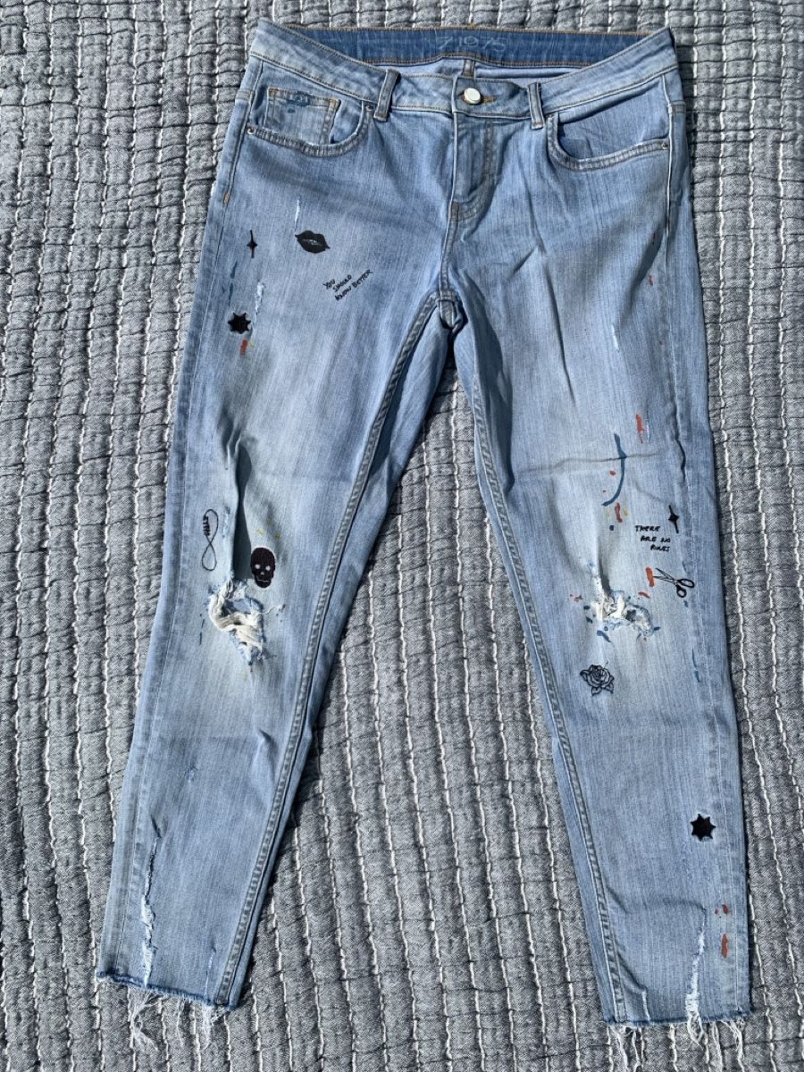 Zara Jeans: Coole Jeans mit Stickerei Gr. 40 – Usato da Rümlang venduto da zflyfa0001
