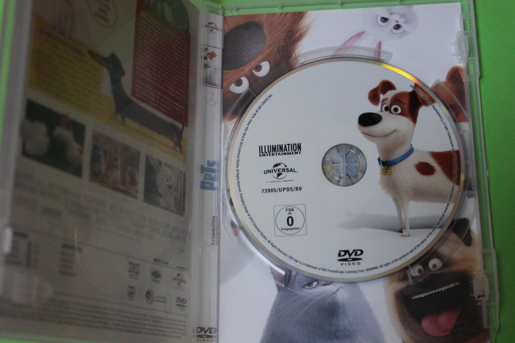Tutti i DVDs: Pets DVD 2016 Guter Zustand – Usato da Tübach venduto da JamesStone 3