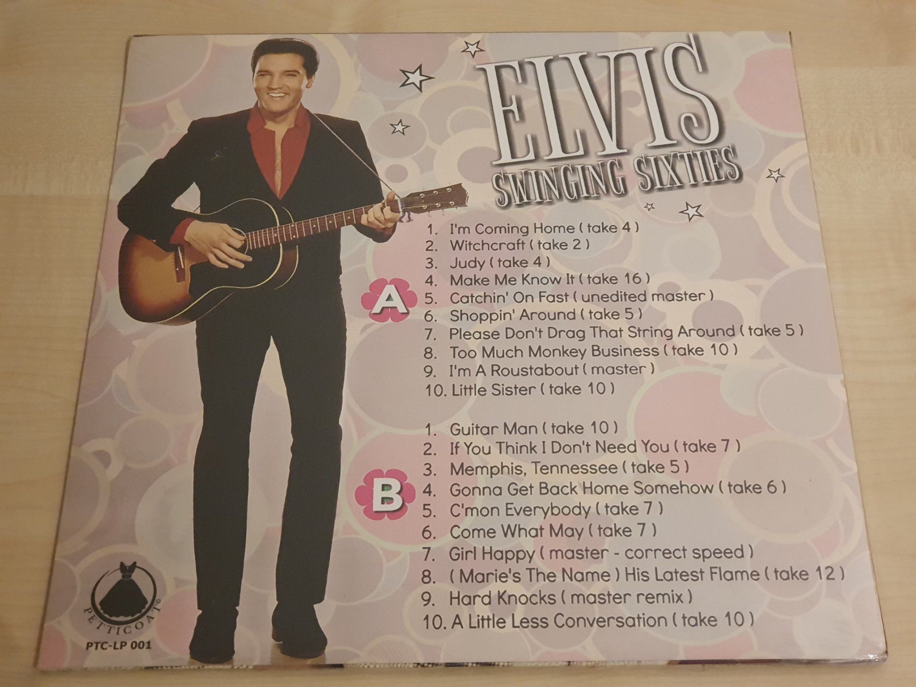 Dischi in vinile: Elvis Singing Sixties – Usato da Uerschhausen venduto da Burton77 1