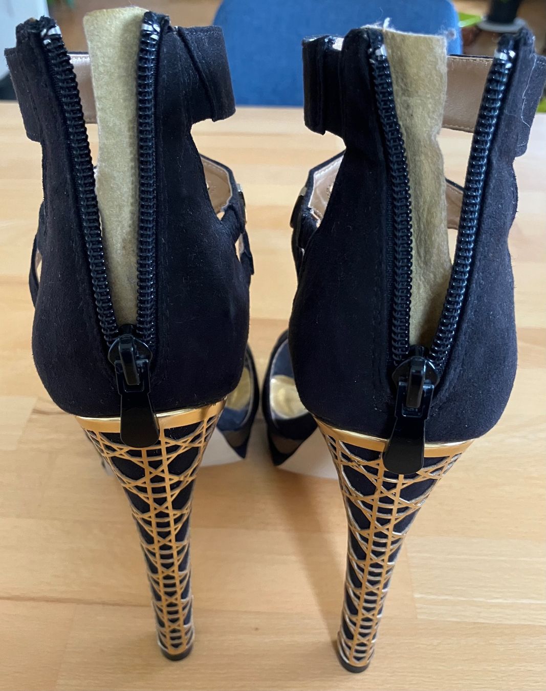 Damenschuhe: High Heels Blickfang, Gr. 36 – Neu (gemäss Beschreibung) aus Olten von Dickbrave 2