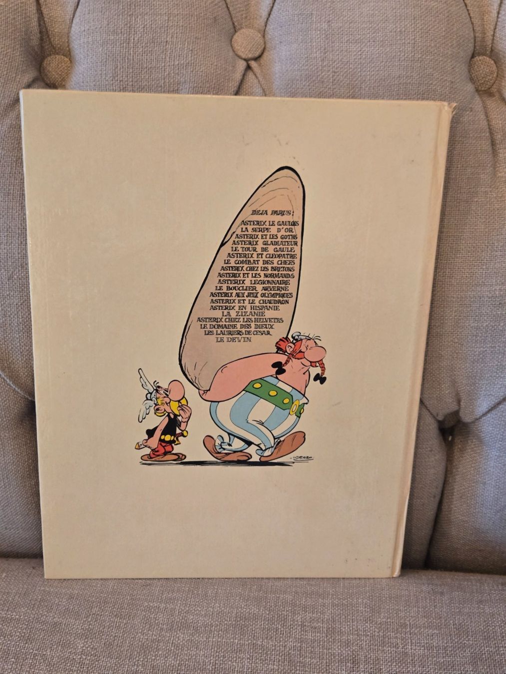 Fumetti: Astérix N°18 - Les lauriers de César – Usato da Crémines venduto da Blakedrake 1