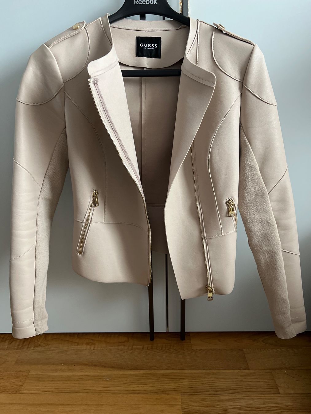 Guess Giacche: Guess Kunstlederjacke – Usato da Wangen an der Aare venduto da ram_mwq9