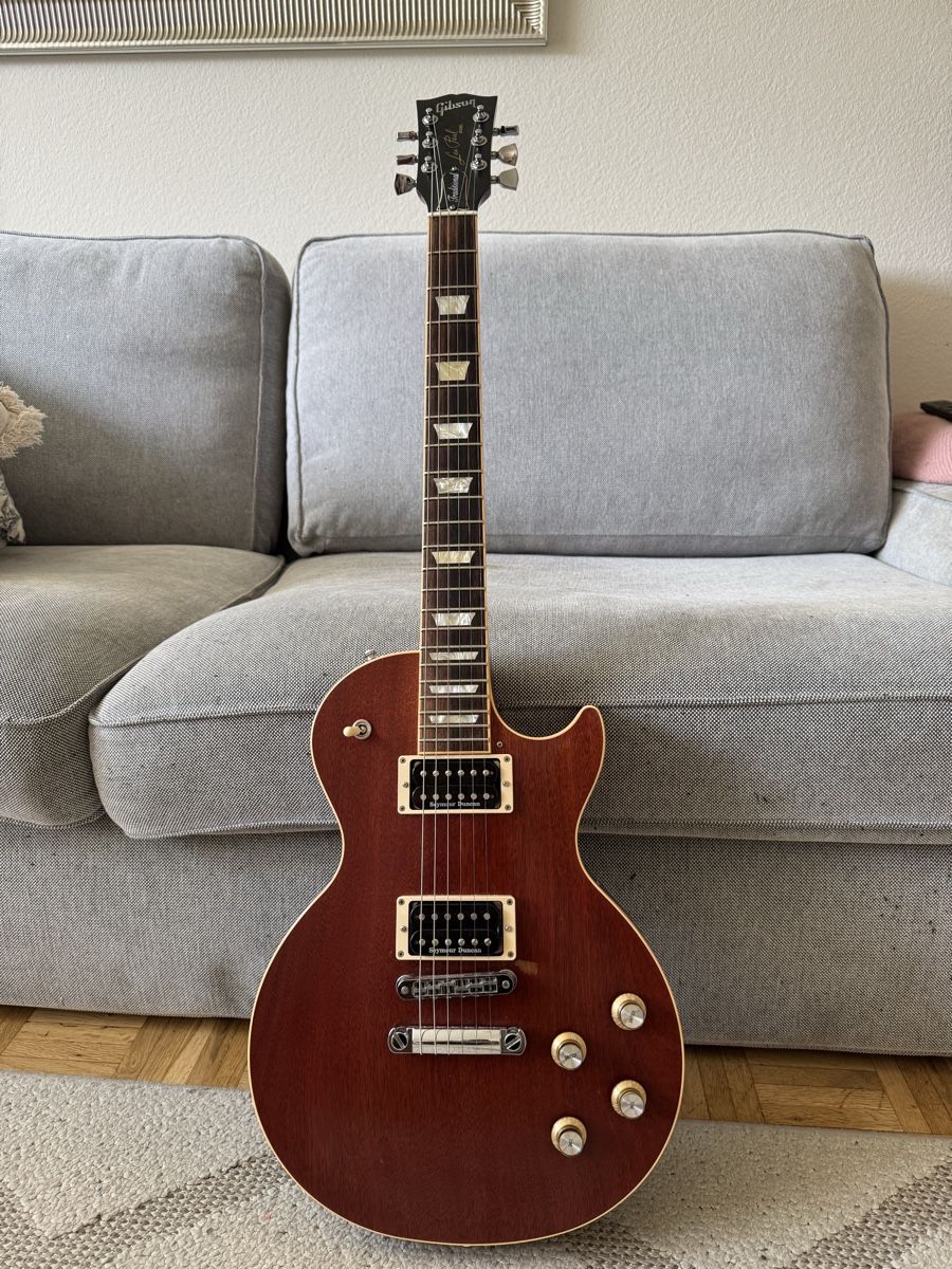 Gibson Strumenti musicali: Gibson Les Paul Traditional 2012 – Usato da Oberhasli venduto da the_668r