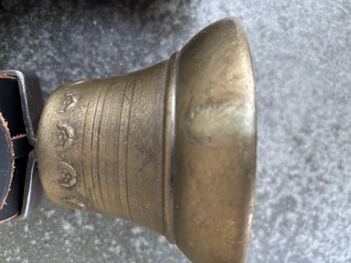 Campanacci mucche: 3 Wedeglöggli – Usato da Schangnau venduto da Roseggli82 5