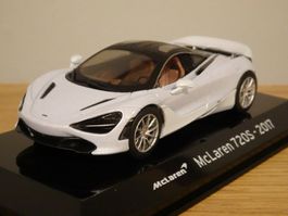 McLaren 750S Coupé seit 2017 weiss met. / schwarz       1:43