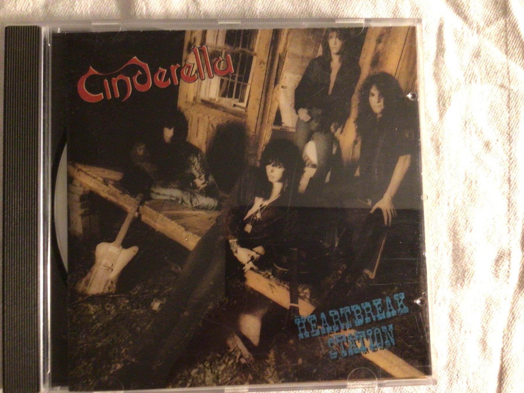 CDs: CINDERELLA, Heartbreak Station, CD, 1990 – Gebraucht aus Steinach von