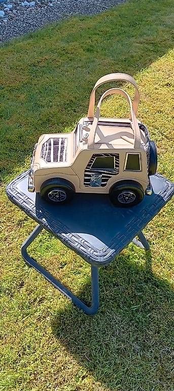 Borse: Fantastica borsa Braccialini a forma di Jeep – Usato da Figino venduto da cla_b75f