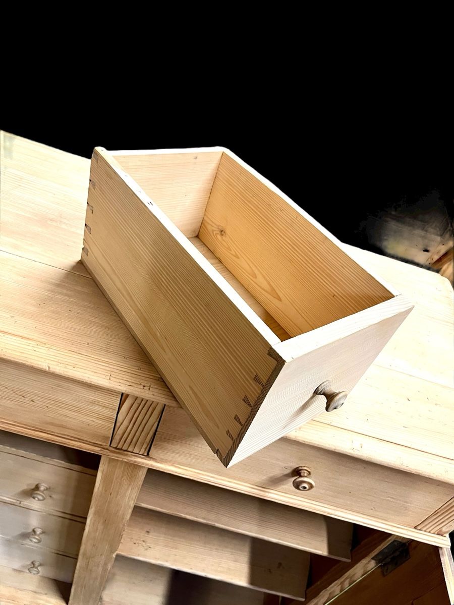 Kommoden: Schönes Schubladenmöbel - Innenschafreite – Gebraucht aus Ottikon von san_w99n 3