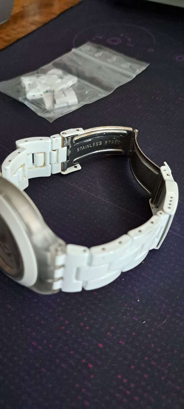 Swatch Orologi: Swatch Damenuhr weiss gebraucht – Usato da Aarau venduto da McFlurry92 2