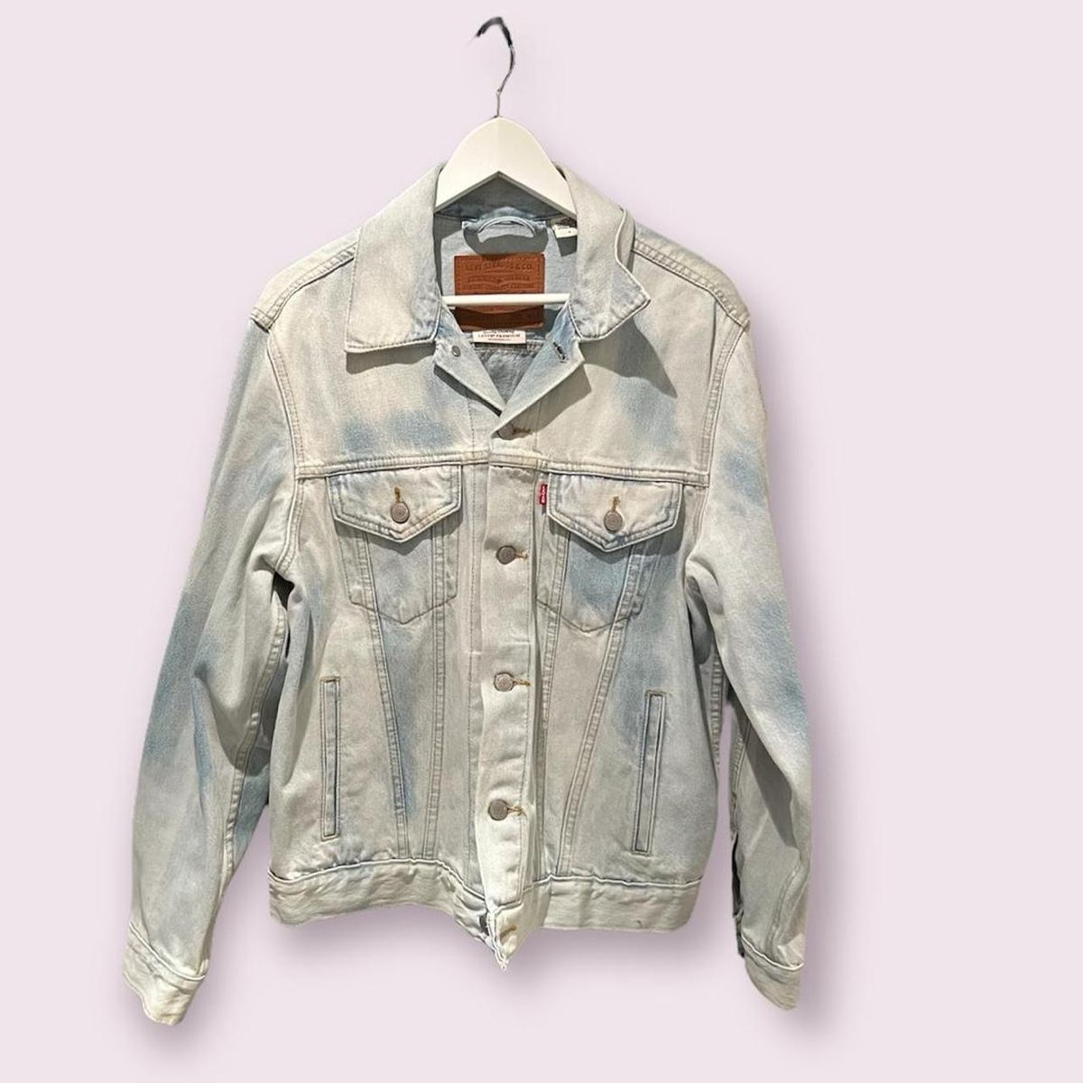 Levi's Jacken: Levi's Jeansjacke vintage fit – Neu (gemäss Beschreibung) aus Ermenswil von nils.schreckenbauer