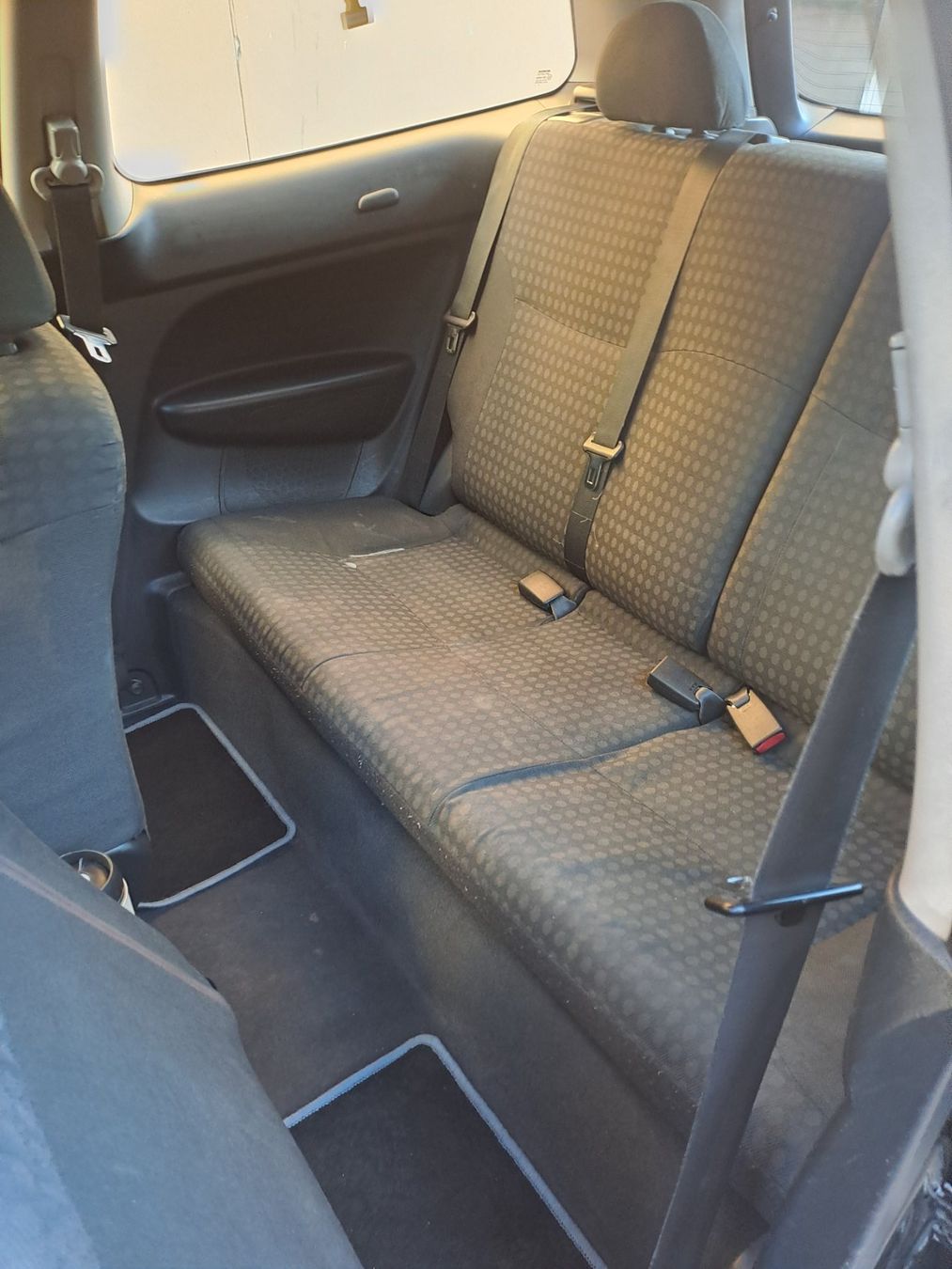 Honda Automobili: Honda civic 1.6 mit Klima – Usato da Grenchen venduto da panebianco 8