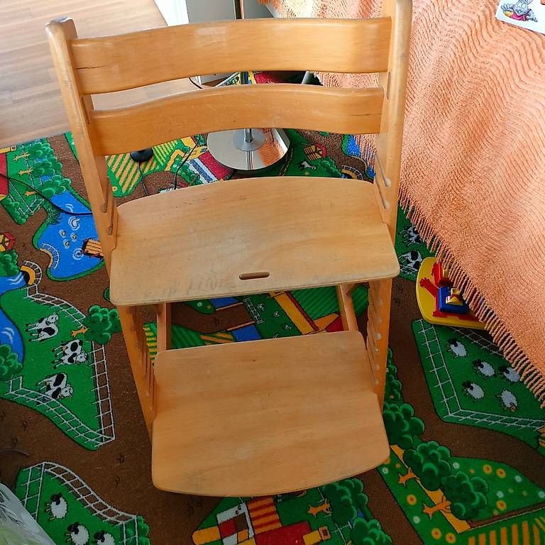 Chaises hautes: Triptrap  – D'occasion à Aeschi b. Spiez par Troll56 1