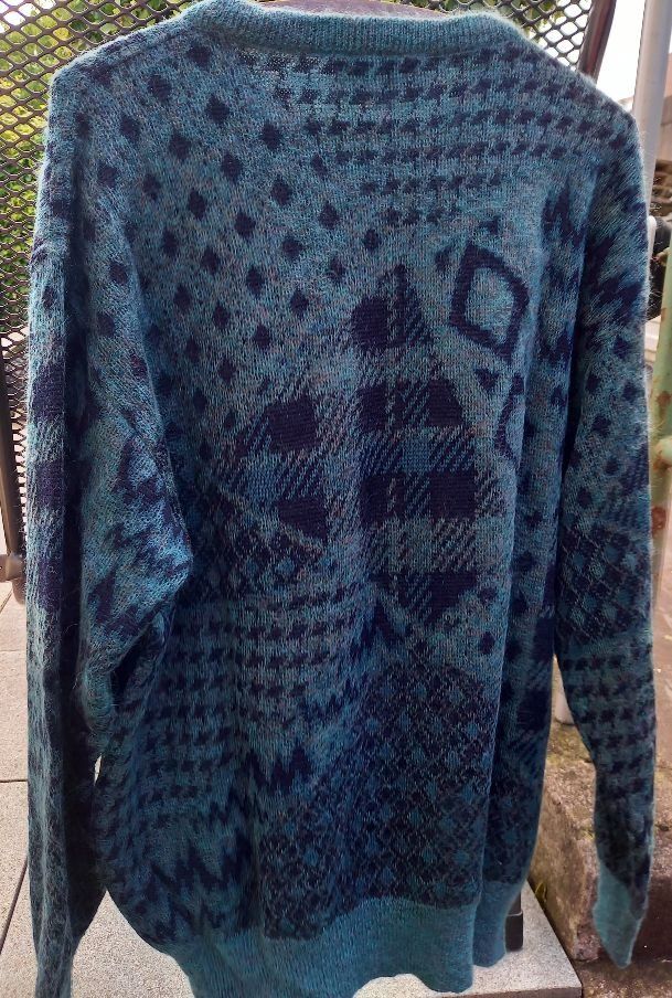 Maglioni & Felpe: Herren Pullover Bizzaffo gemustert blau gebraucht – Usato da Ziegelbrücke venduto da Mysecret 1
