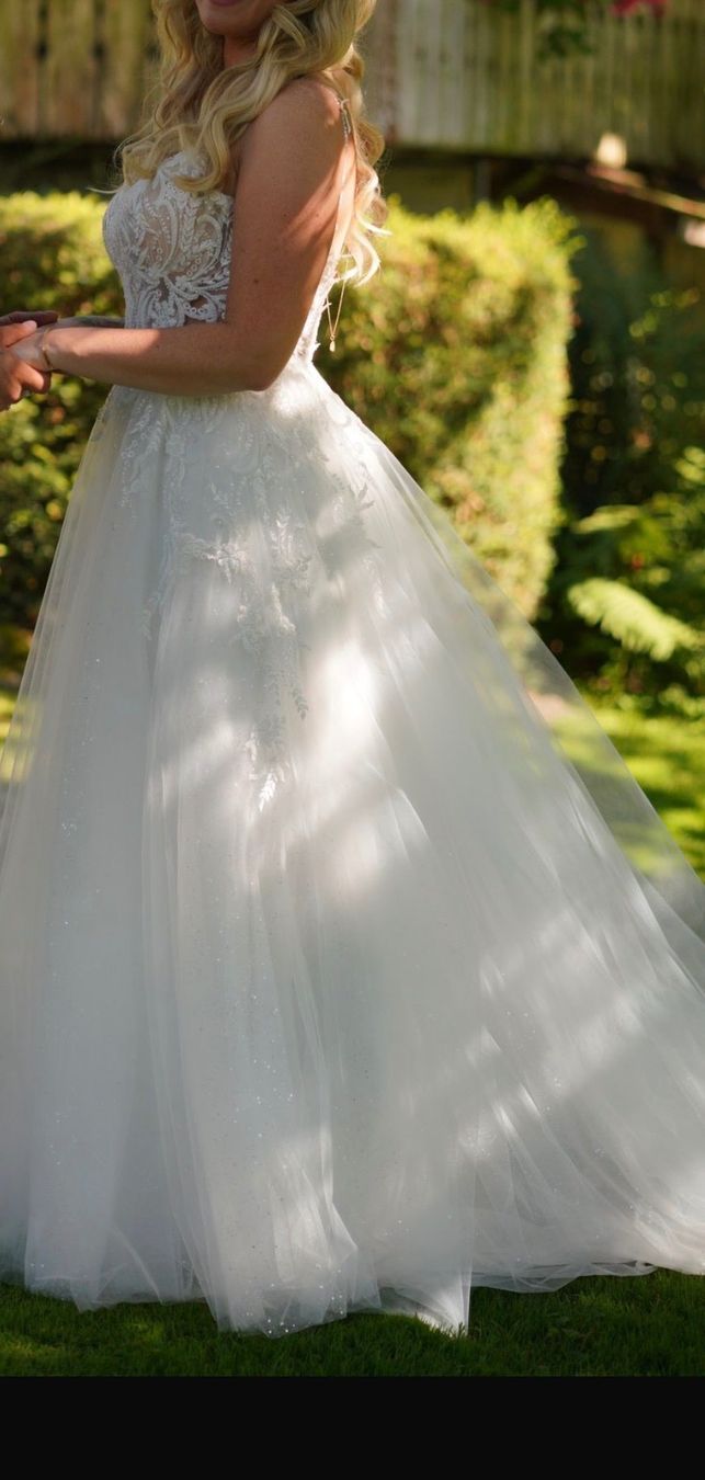 Kleider: Brautkleid Spitzen Tüll Grösse 38/40 – Gebraucht aus Gossau SG von kat_kz86 2