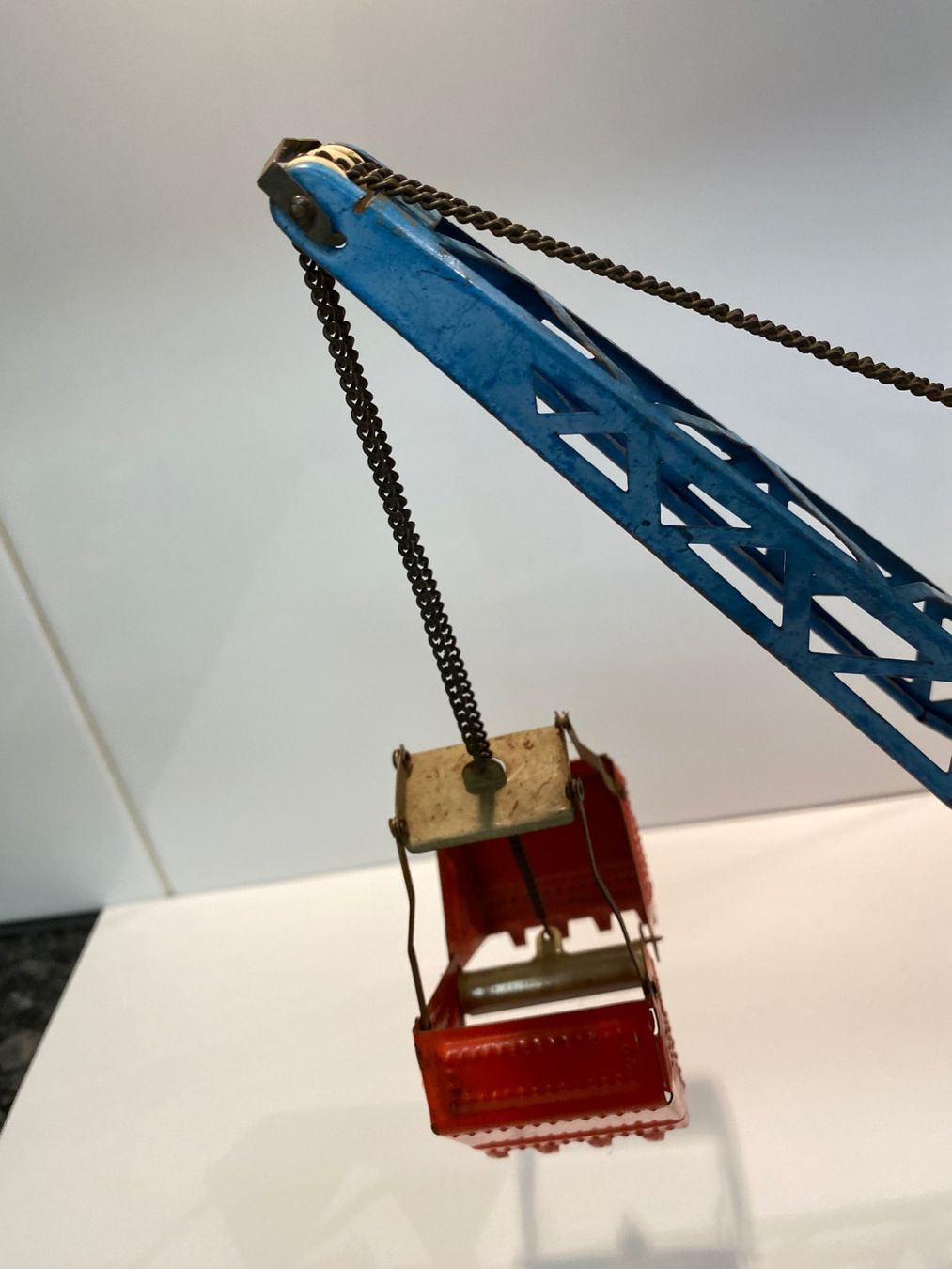 Gama Spielzeuge: GAMA Blechbagger 60'er Fehlteile s. Bilder – Gebraucht aus Kerzers von tisyayasuBE 1
