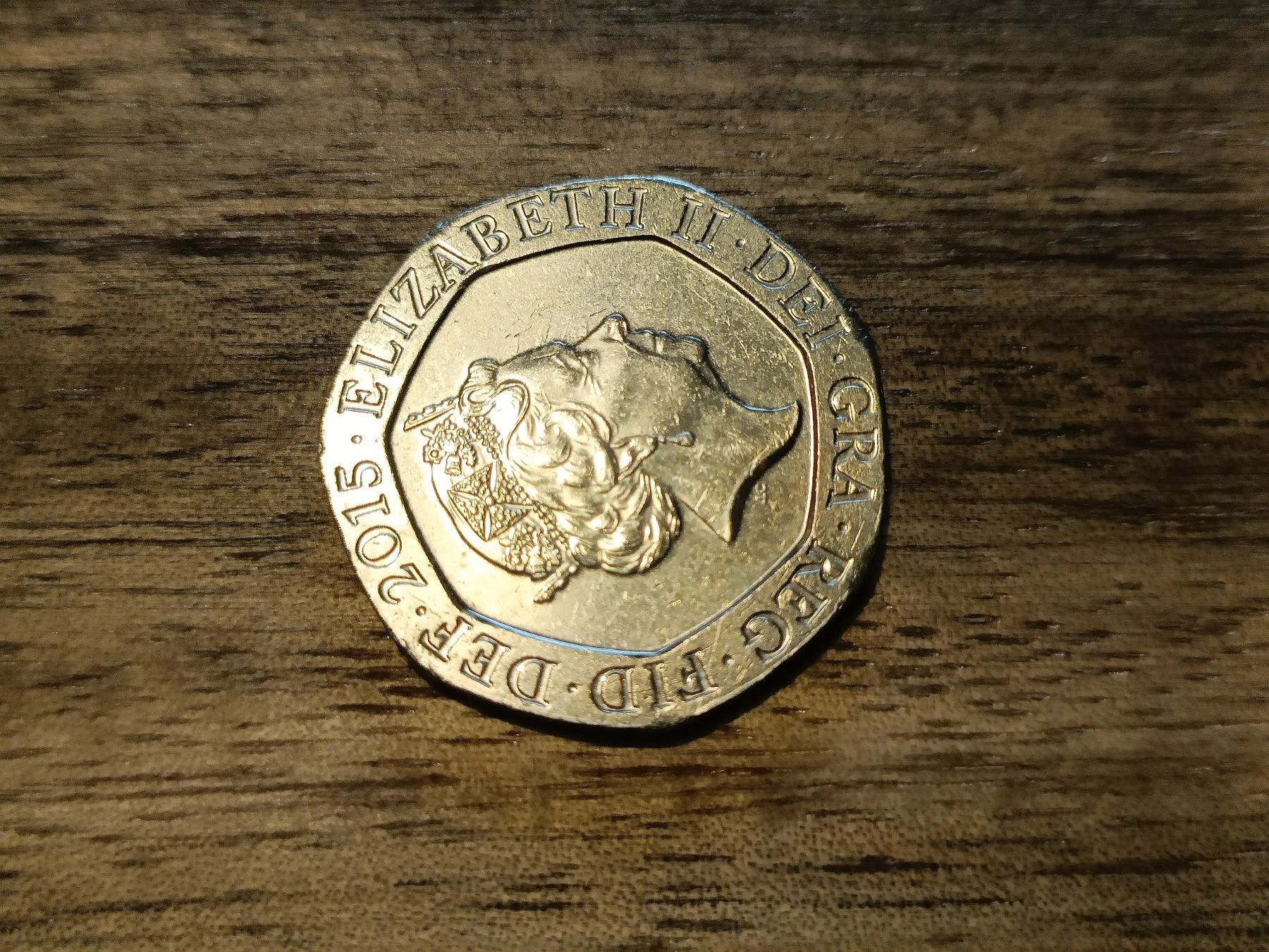 Tutti le monete: Une pièce de 20 PENCE / ELIZABETH II – Usato da Sion venduto da dav_96jh 3