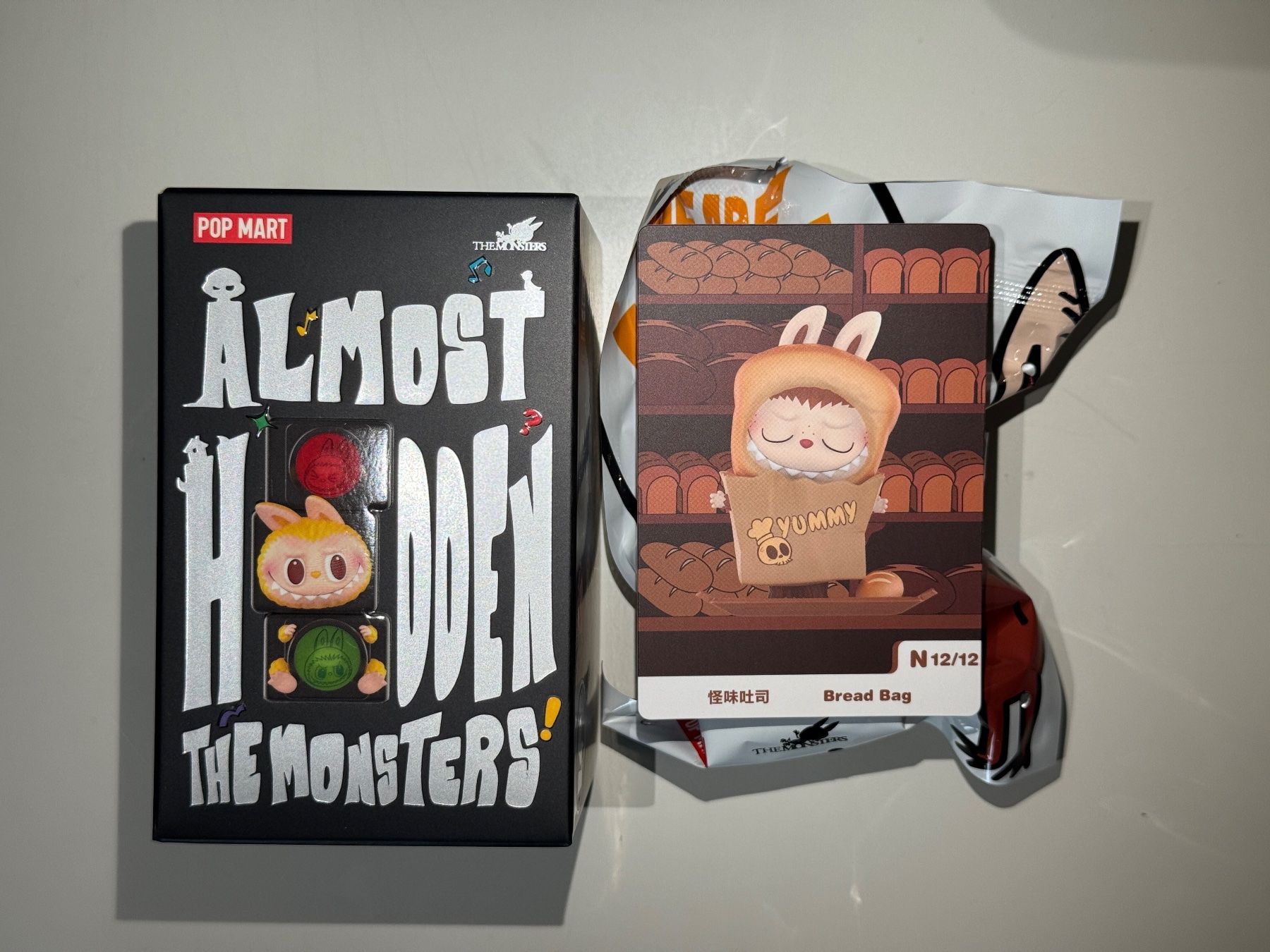 Pop Mart Statuette: Authentic Labubu custom Keychain – Nuovo e nell'imballaggio originale da Airolo venduto da MomTheBraggerStudio 5
