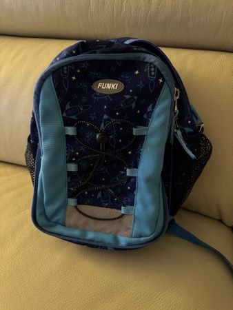 Funki Kinderrucksack Weltraum Design - Top Zustand!