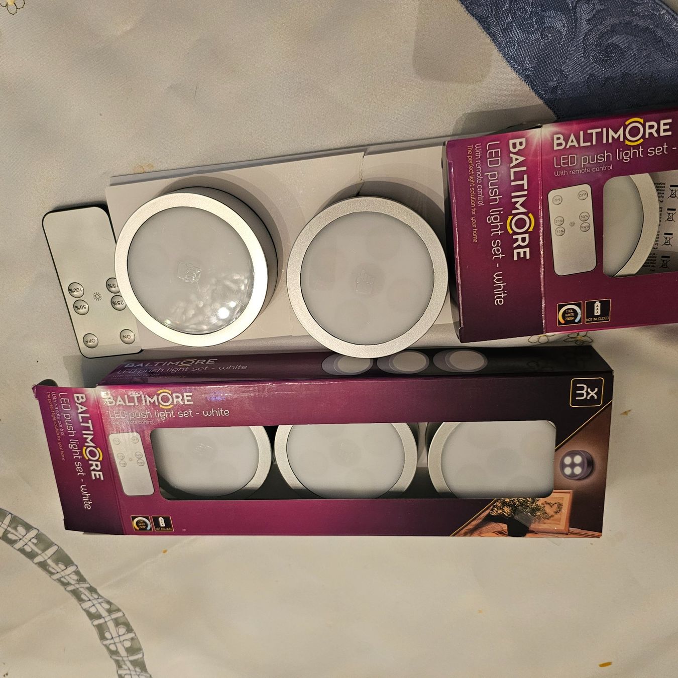Lampade: Baltimore LED Push Leuchten  5 stück- Weiss, – Nuovo e nell'imballaggio originale da wolfhalden venduto da 46464646 4