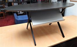 Clubtisch, Beistelltisch