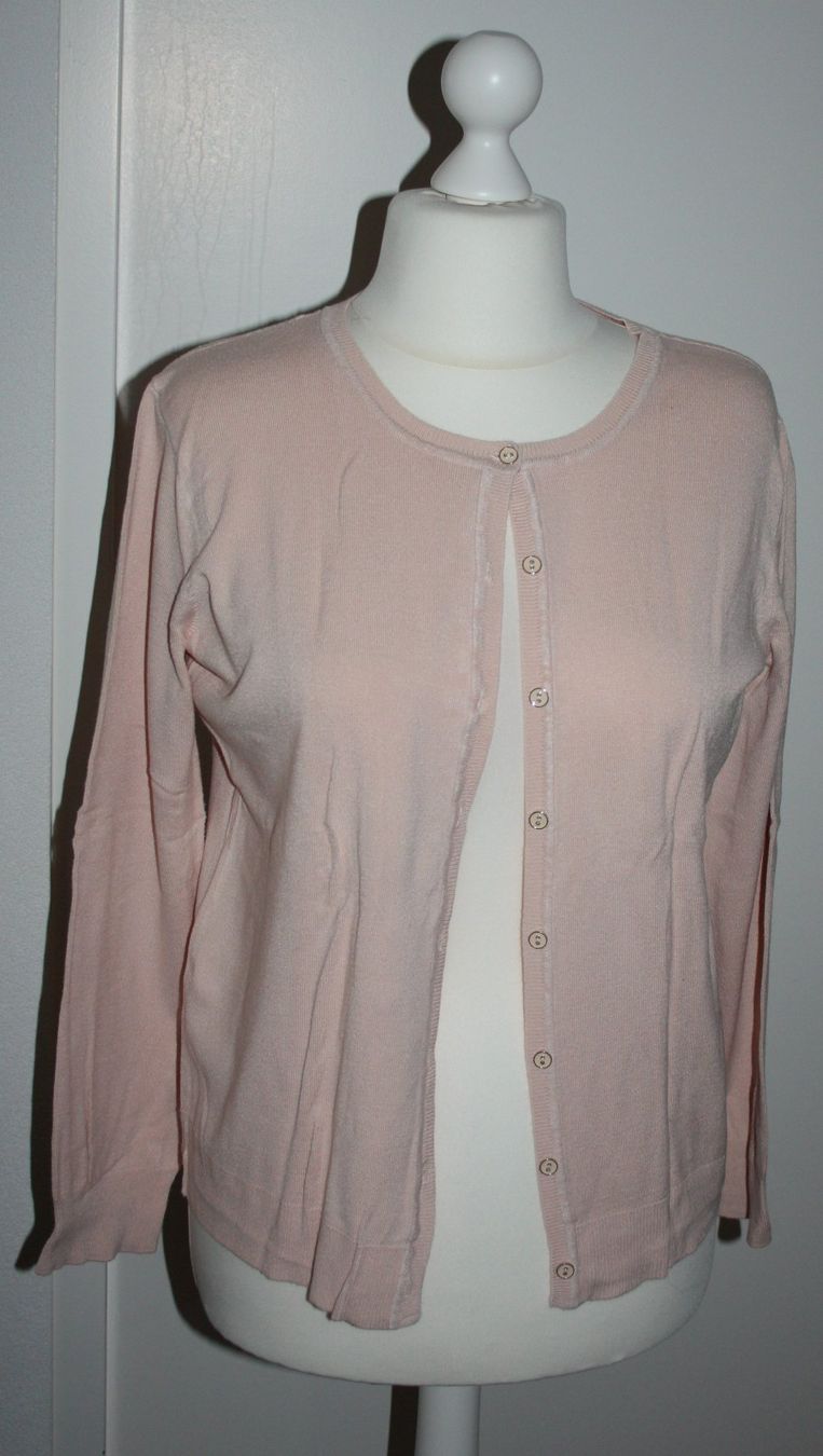 Jacken: Jacke Strickjacke nude Gr. XL – Gebraucht aus Flüelen von Diversicum-Textil