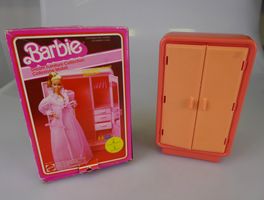 Barbie Dream Furniture Collection Kleiderschrank
