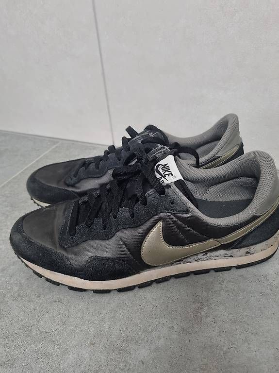 Scarpe da uomo: Nike Air Sneaker Gr. 46 – Usato da Möhlin venduto da Yummy91