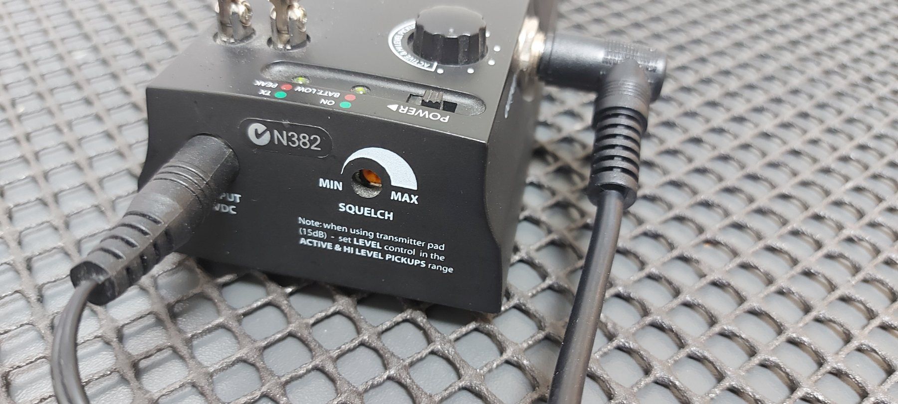 Mikrofone: Samson Airline AG1 Guitar UHF Wireless System E2 – Gebraucht aus Glattbrugg von Swissmusik 3