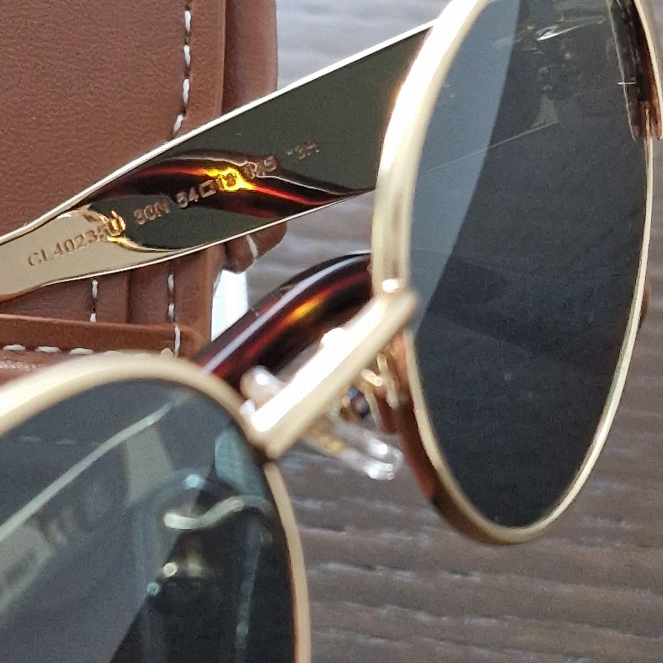 Celine Occhiali & Lenti: Celine Triomphe 01 Gold neu – Nuovo e nell'imballaggio originale da Bad Ragaz venduto da Coma.67 7