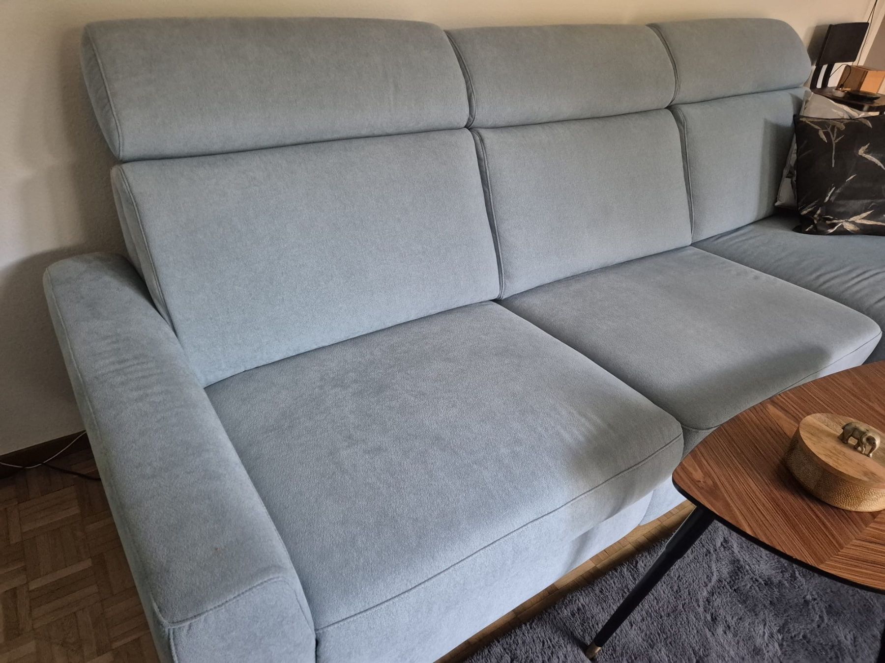 Divani: Ecksofa hellblau guter Zustand gebraucht – Usato da Au ZH venduto da din_77nb 3