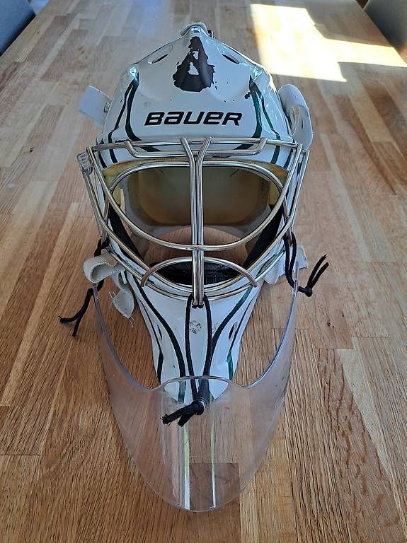 Maschere: Bauer Goalimaske mit Plexi Halsschutz – Usato da Oberburg venduto da Tornados1 3