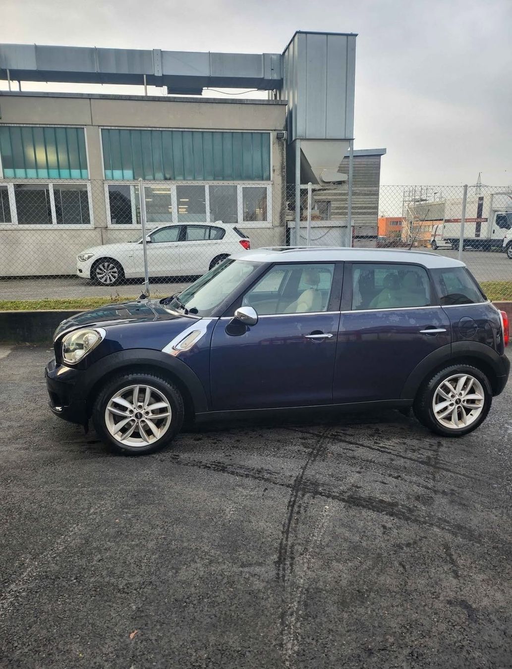 Mini Automobili: Mini Cooper Countryman (expertisé) – Usato da Cugy VD venduto da Zolaaa 1