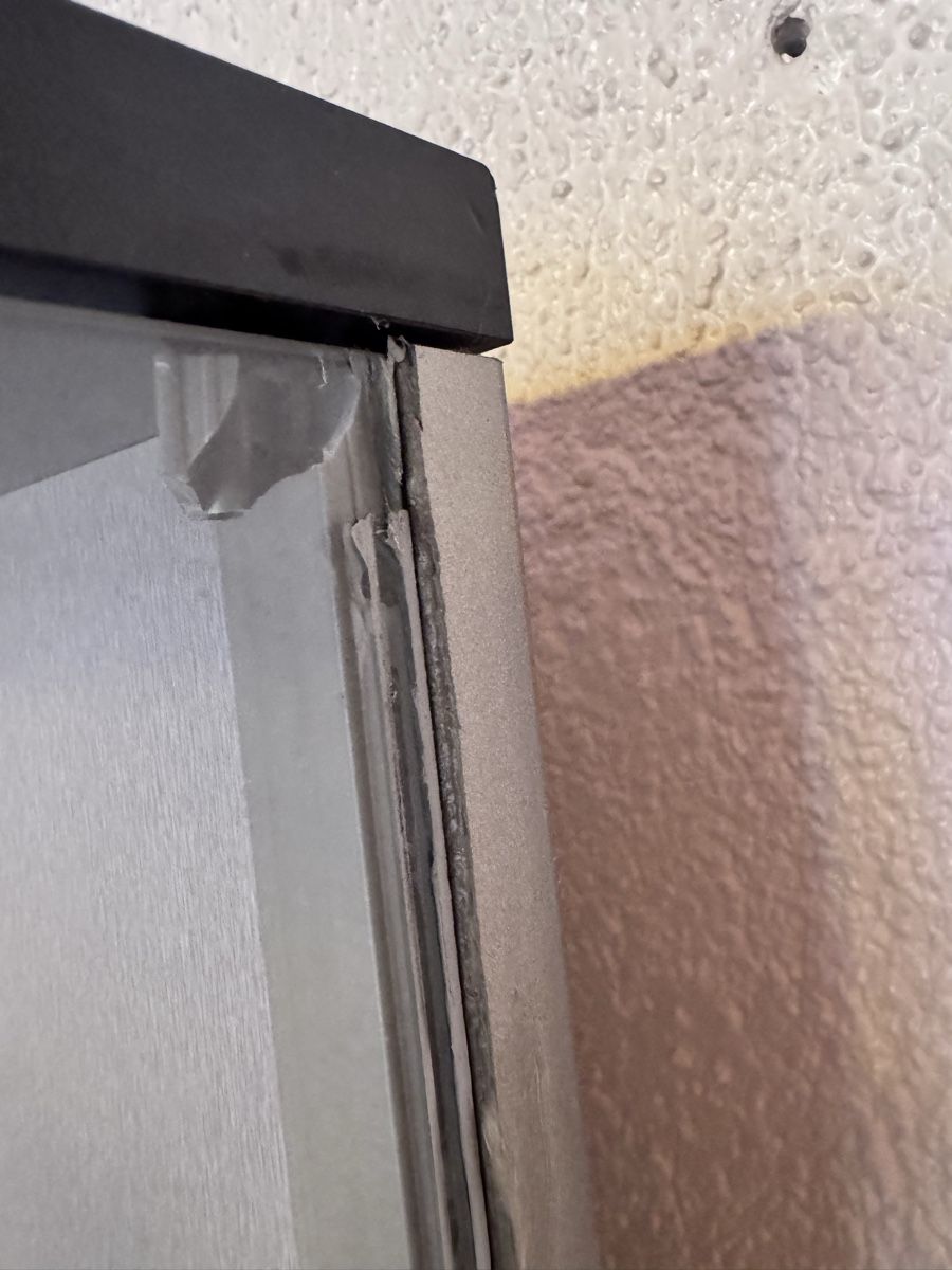Vetrine: Glasvitrine mit Licht – Usato da Bern venduto da Cardi11 4