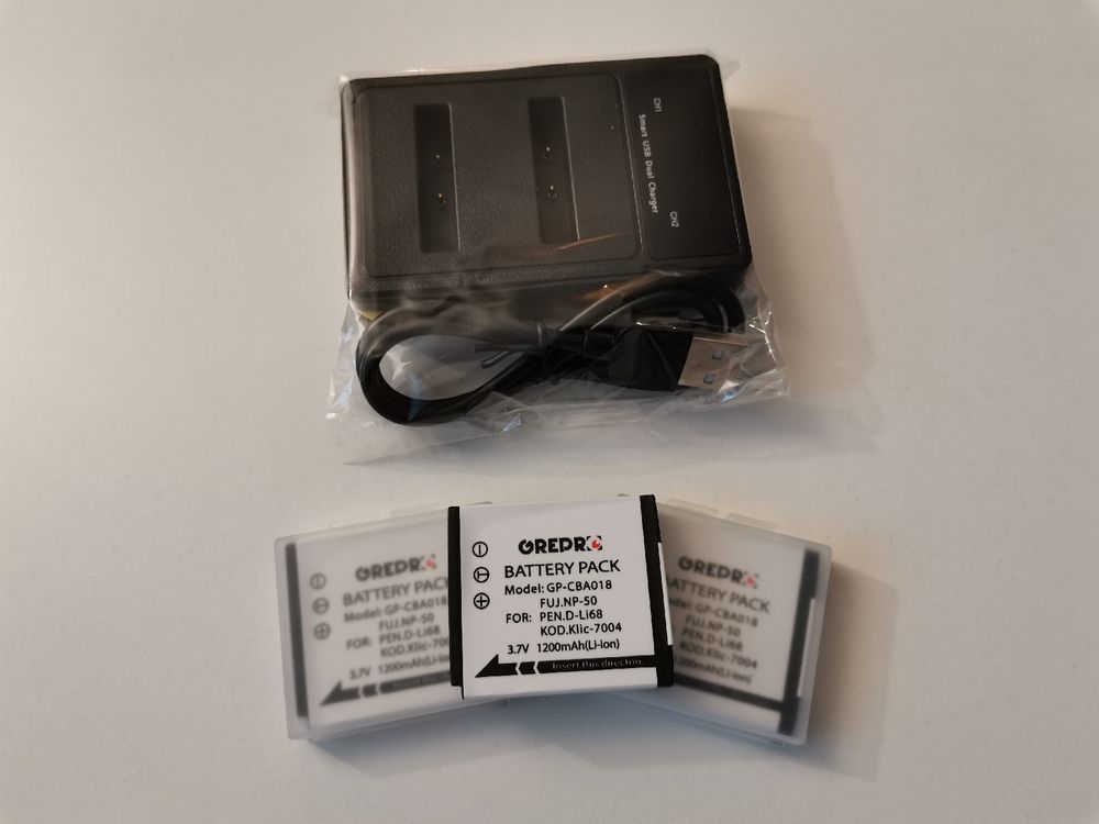 Fujifilm x10 x20 batteries et chargeur Kaufen auf Ricardo